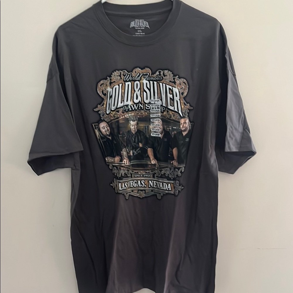 Quiksilver Black Short Sleeve Tee with Vintage Graphic